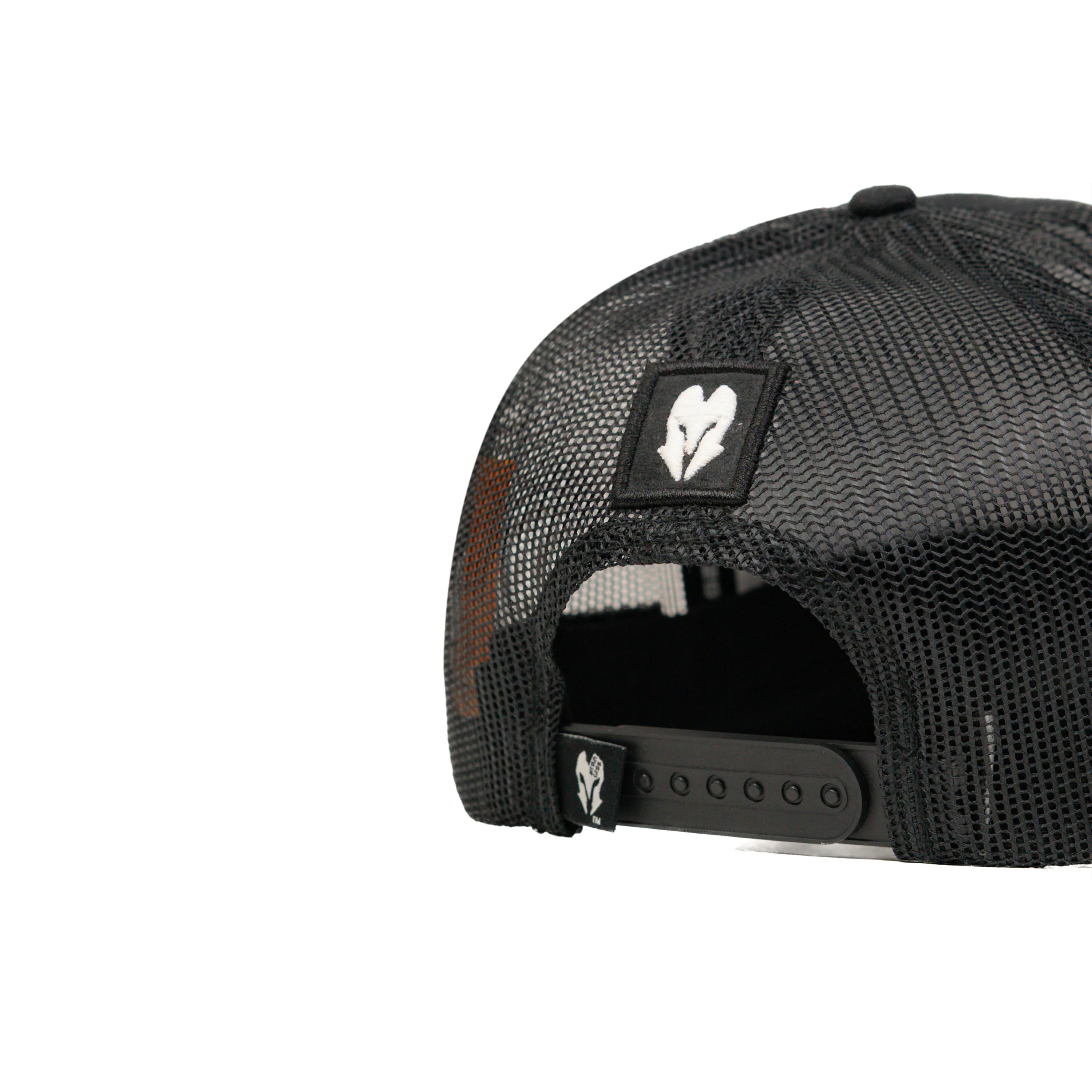 HEAD GEAR PIRATE SKULL TRUCKER CAP - Image 10